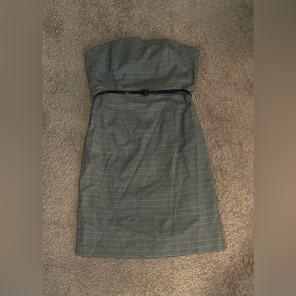 White House Black Market 
Strapless belted dress 
Excellent condition 
Size 12